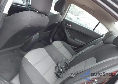 2018 Kia Forte S from USA, damaged, VIN 3KPFL4A75JE198278